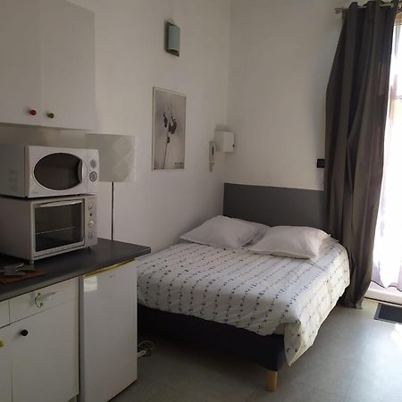Les Bains Douches Aparthotel Périgueux Buitenkant foto